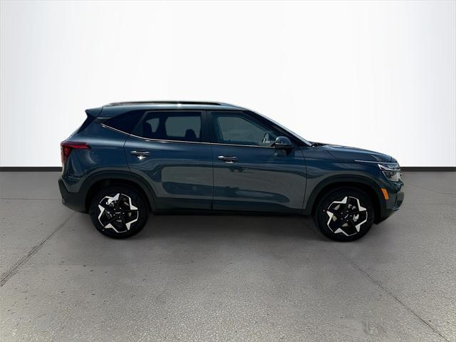 new 2025 Kia Seltos car, priced at $24,419