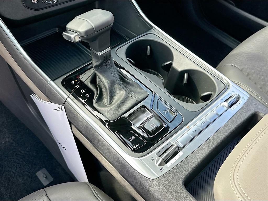 new 2026 Kia Carnival car, priced at $44,568
