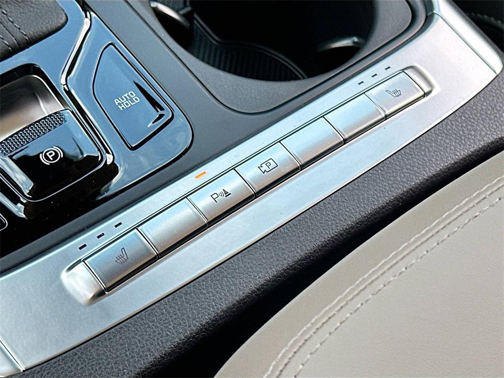 new 2026 Kia Carnival car, priced at $40,127