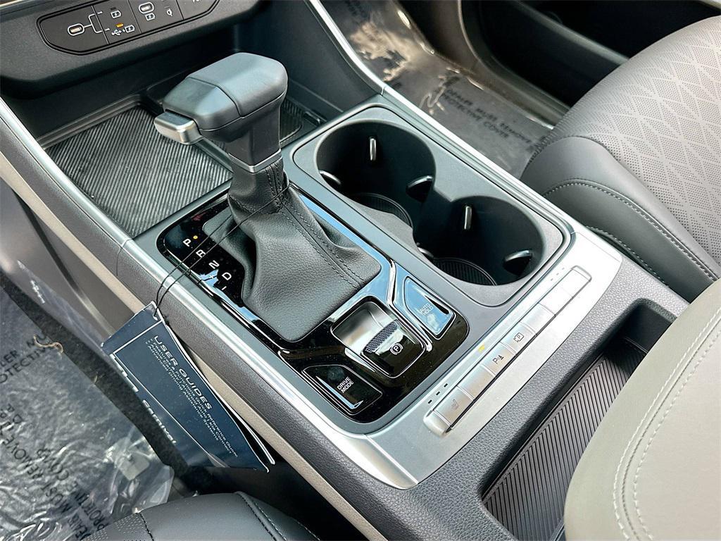 new 2026 Kia Carnival car, priced at $40,127