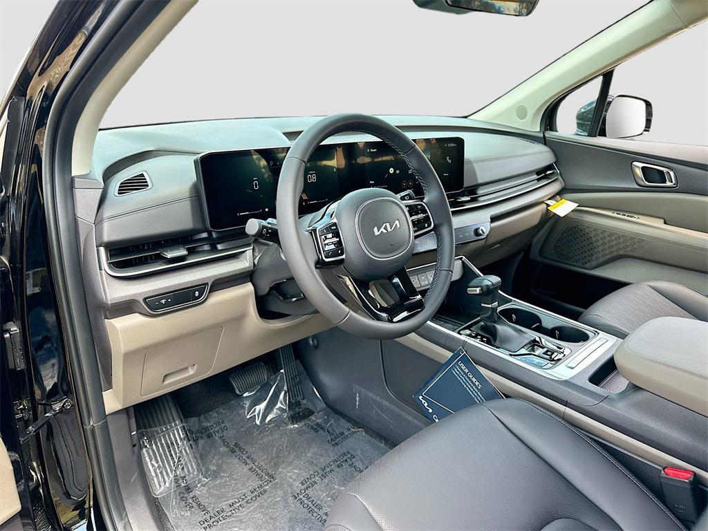 new 2026 Kia Carnival car, priced at $40,127