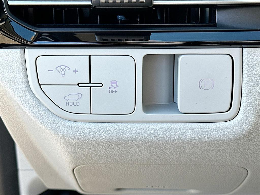 new 2026 Kia Sportage car, priced at $30,478