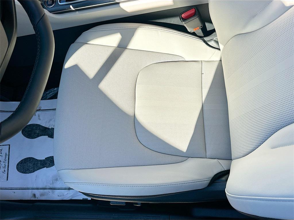 new 2026 Kia Sportage car, priced at $30,478