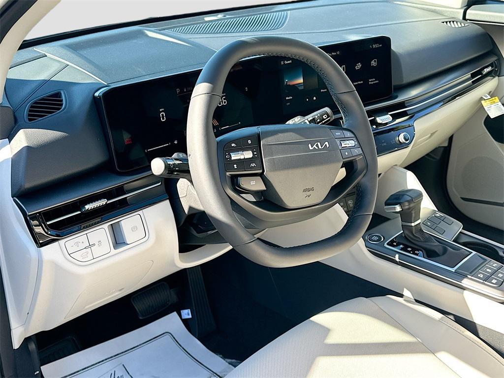 new 2026 Kia Sportage car, priced at $30,478