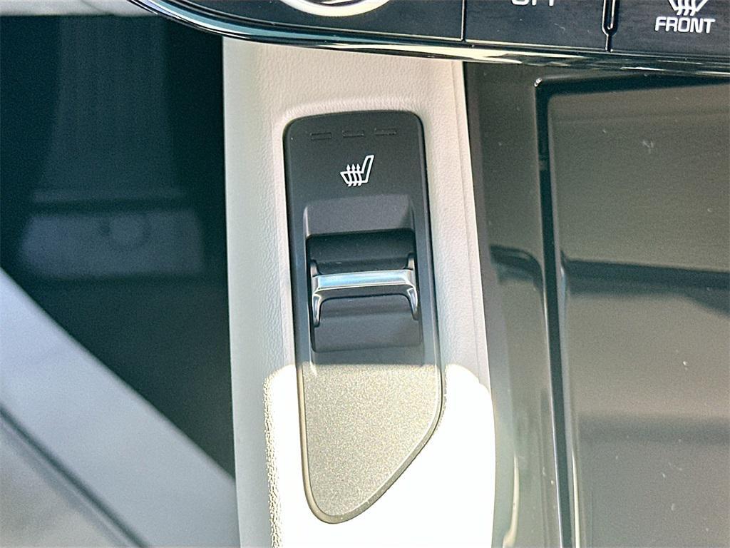 new 2025 Kia Telluride car, priced at $38,034