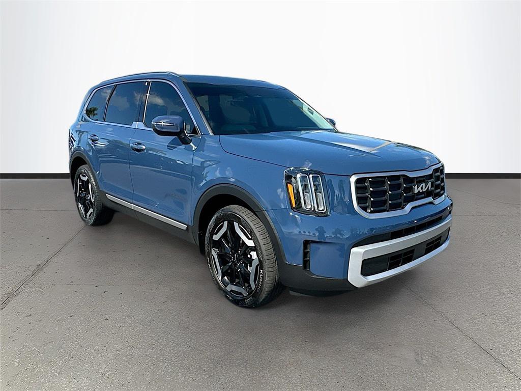 new 2025 Kia Telluride car, priced at $38,950