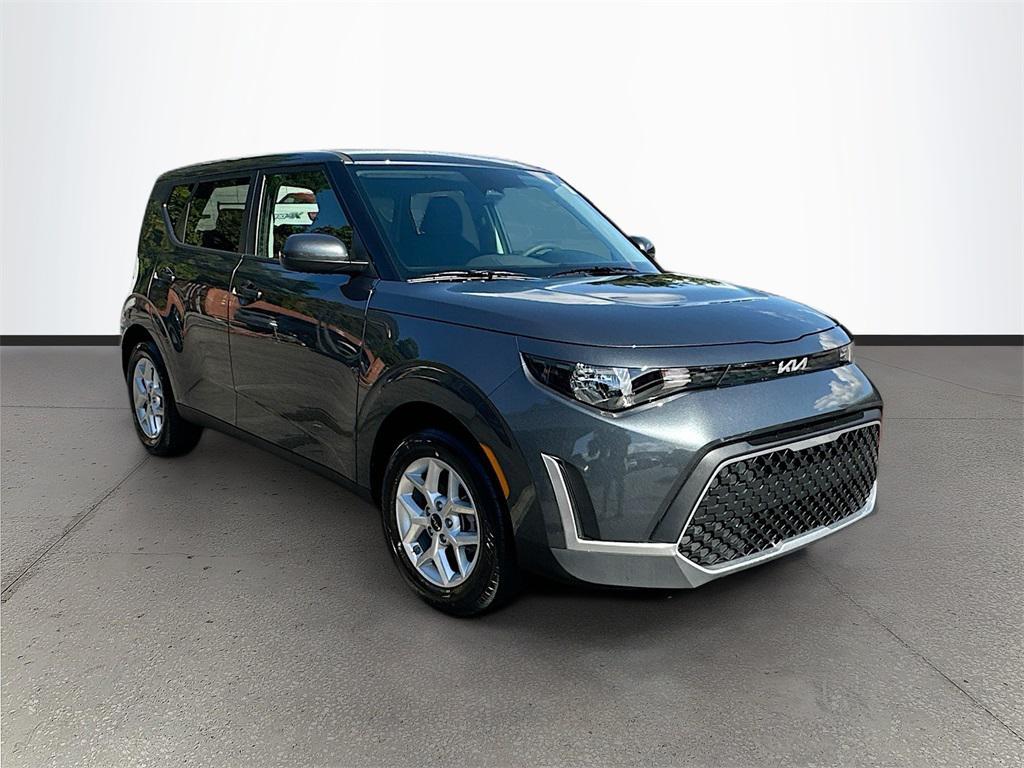 new 2025 Kia Soul car, priced at $20,720