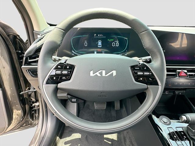 new 2025 Kia Niro car, priced at $31,498