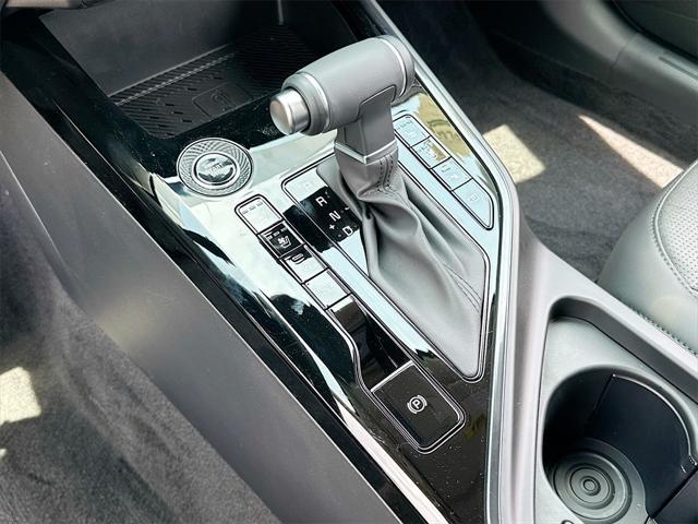 new 2025 Kia Niro car, priced at $31,498