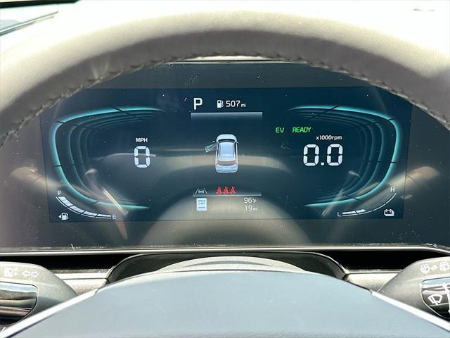 new 2025 Kia Niro car, priced at $31,498