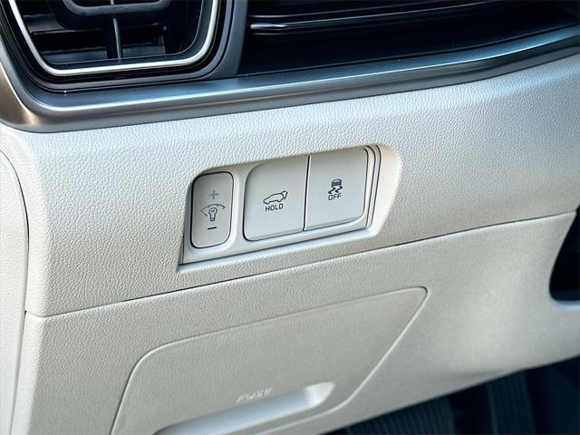 new 2025 Kia Sorento car, priced at $34,584