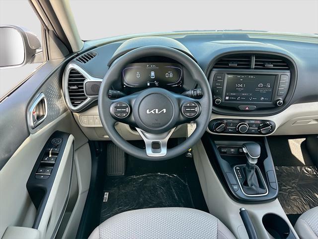 new 2025 Kia Soul car, priced at $20,571