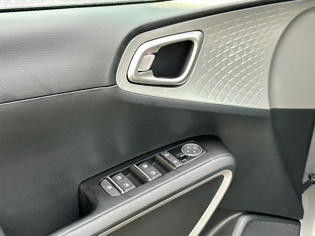 new 2025 Kia Soul car, priced at $21,495