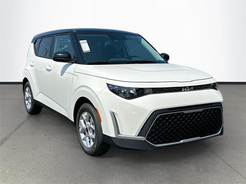 new 2025 Kia Soul car, priced at $20,811