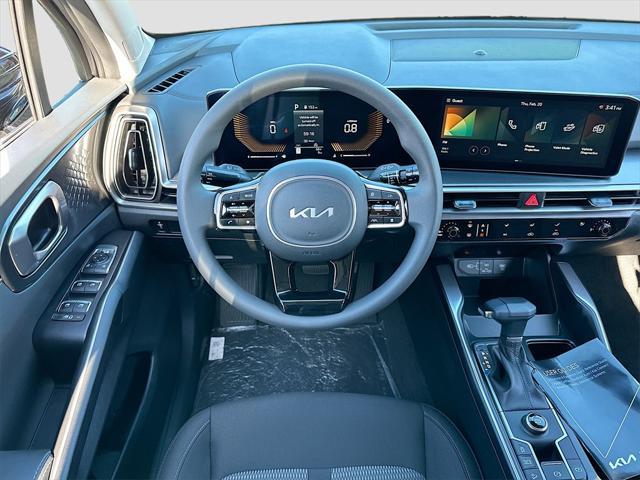 new 2025 Kia Sorento car, priced at $30,962
