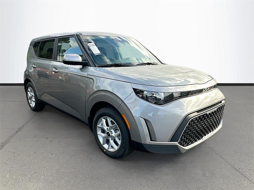 new 2025 Kia Soul car, priced at $21,132
