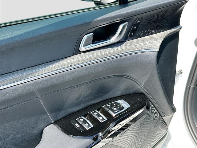 new 2025 Kia K5 car, priced at $33,571
