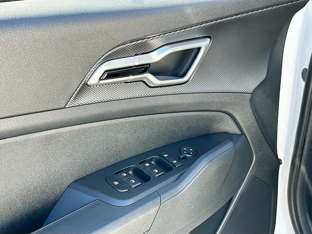new 2025 Kia Sportage Hybrid car, priced at $29,809