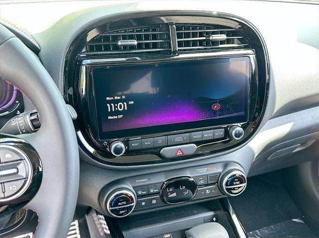 new 2025 Kia Soul car, priced at $25,779