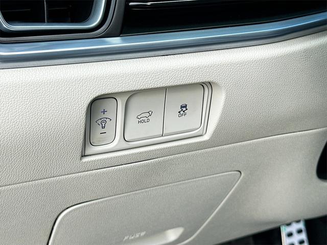 new 2025 Kia Sorento car, priced at $38,774