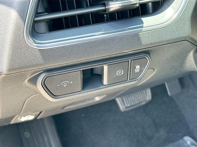 new 2025 Kia K4 car, priced at $25,181