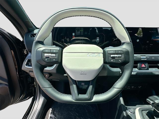 new 2025 Kia K4 car, priced at $25,181