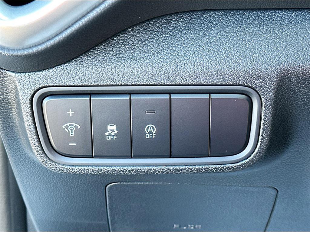 new 2025 Kia Soul car, priced at $21,051