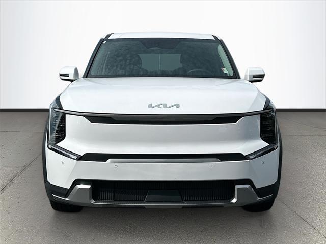 new 2026 Kia EV9 car, priced at $42,138