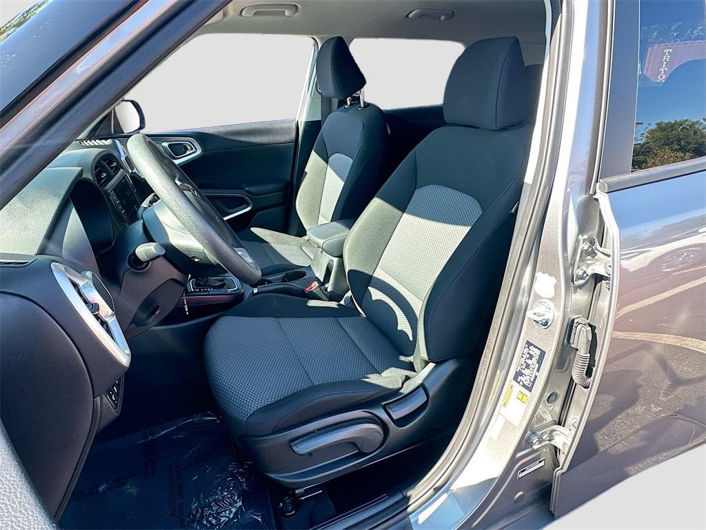 used 2024 Kia Soul car, priced at $15,221