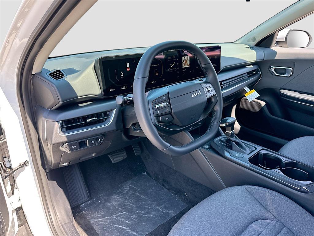 new 2025 Kia K4 car, priced at $22,559