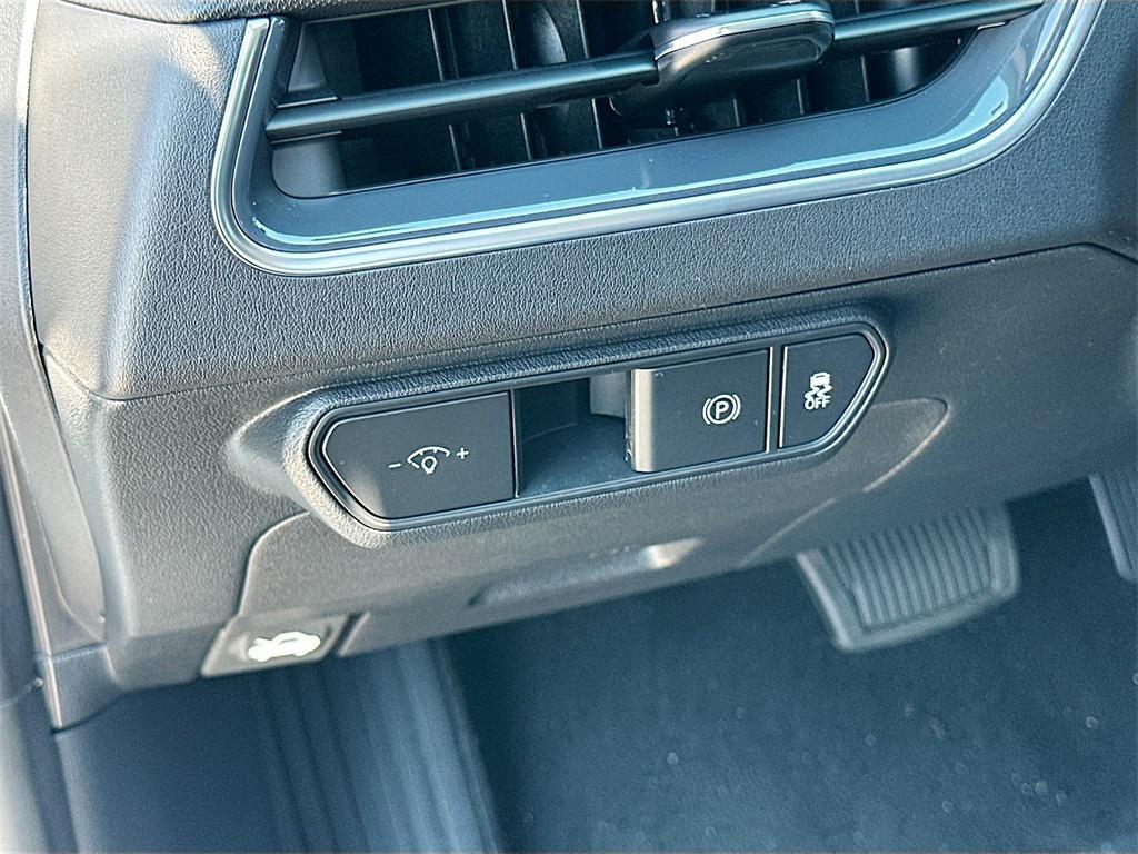 new 2025 Kia K4 car, priced at $22,559