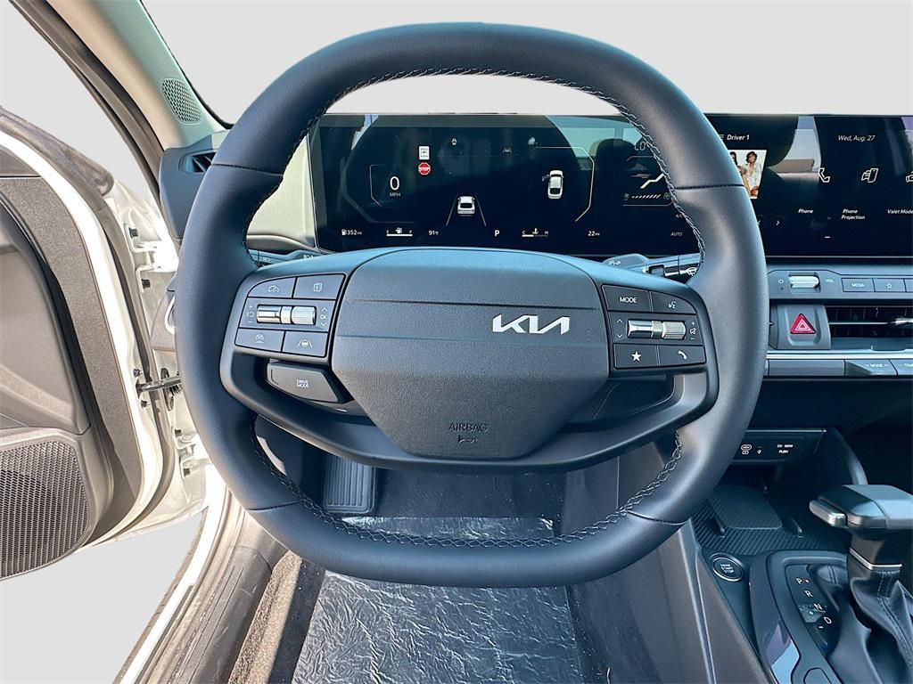 new 2025 Kia K4 car, priced at $22,559