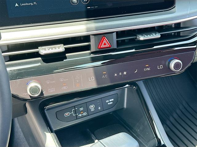 new 2025 Kia K5 car, priced at $29,432