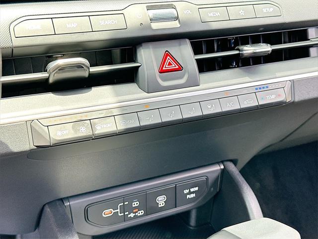 new 2025 Kia K4 car, priced at $22,007