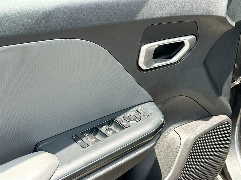 new 2025 Kia K4 car, priced at $22,007