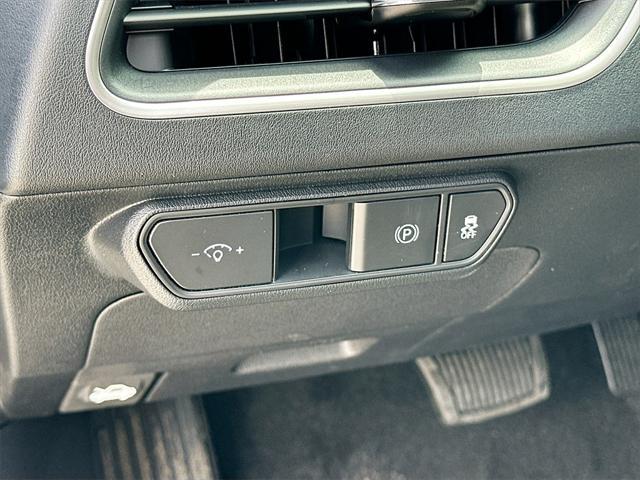 new 2025 Kia K4 car, priced at $22,438