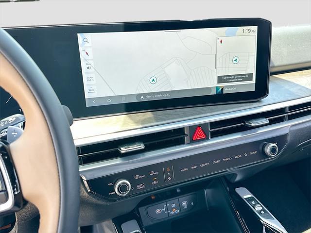 new 2025 Kia Sorento car, priced at $44,055