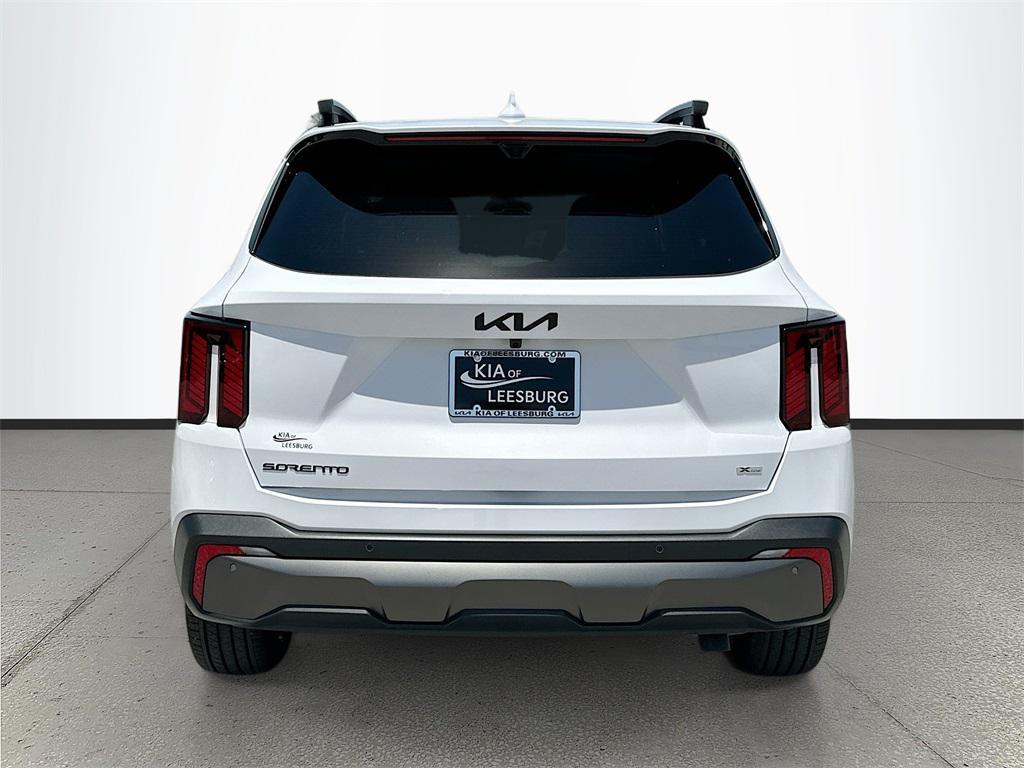new 2025 Kia Sorento car, priced at $42,085
