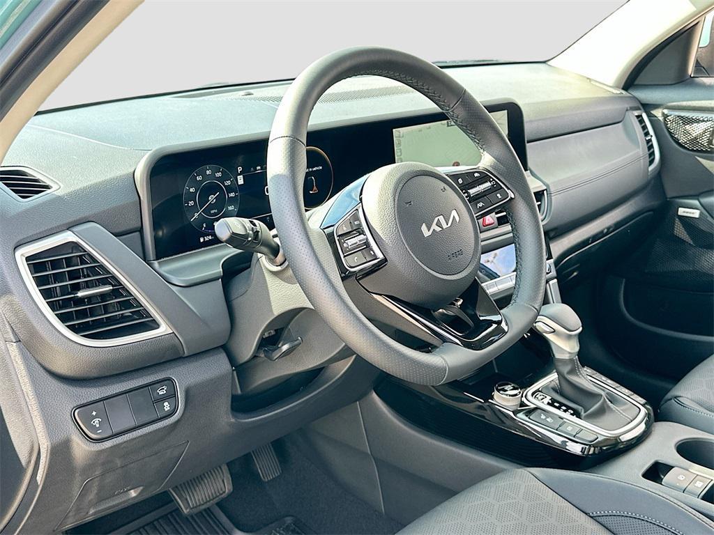 new 2026 Kia Seltos car, priced at $30,481