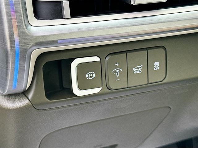 used 2025 Hyundai SANTA FE HEV car, priced at $44,991