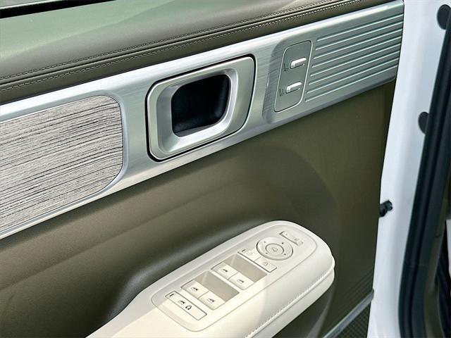 used 2025 Hyundai SANTA FE HEV car, priced at $44,991