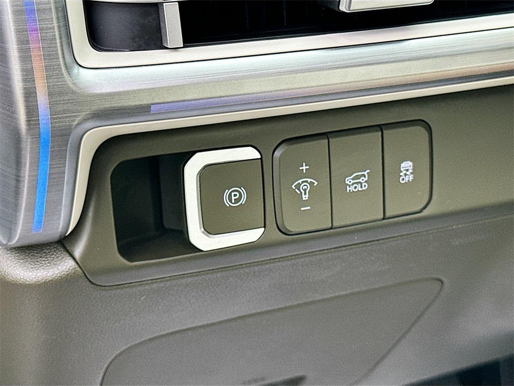 used 2025 Hyundai SANTA FE HEV car, priced at $42,991