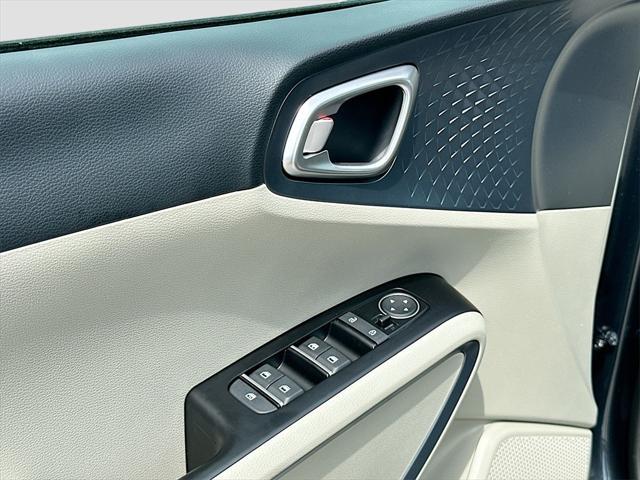 new 2025 Kia Soul car, priced at $22,856
