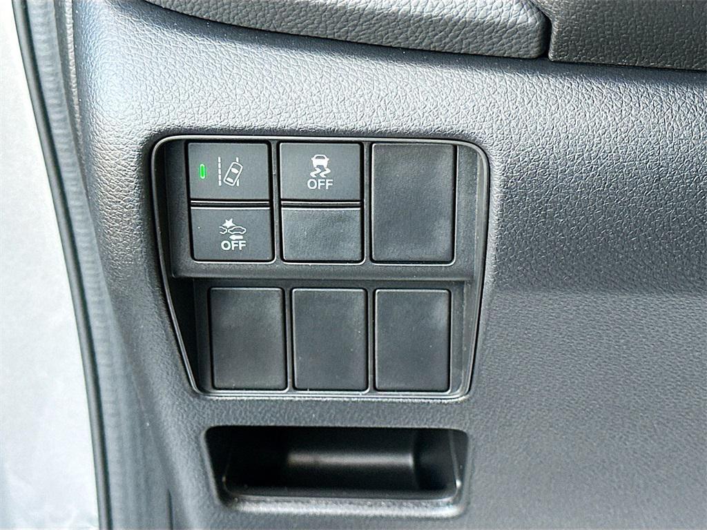 used 2021 Honda CR-V car, priced at $18,551