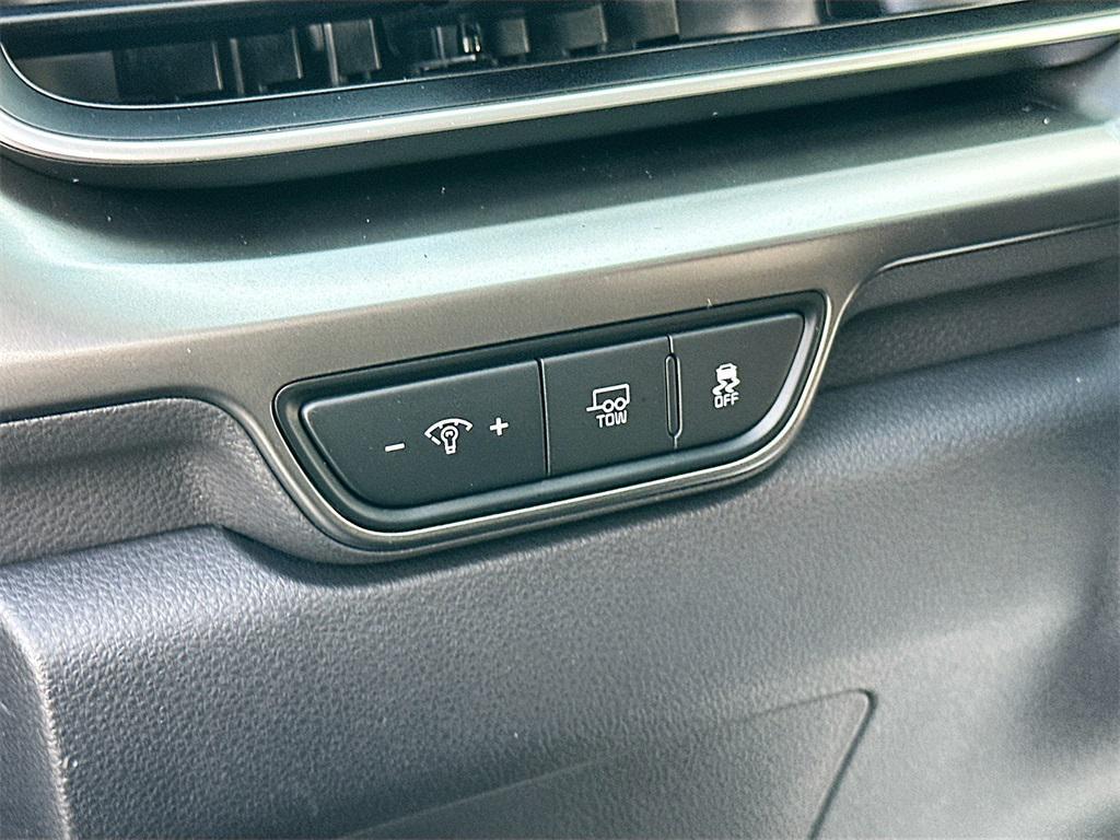 new 2026 Kia Carnival Hybrid car, priced at $48,936