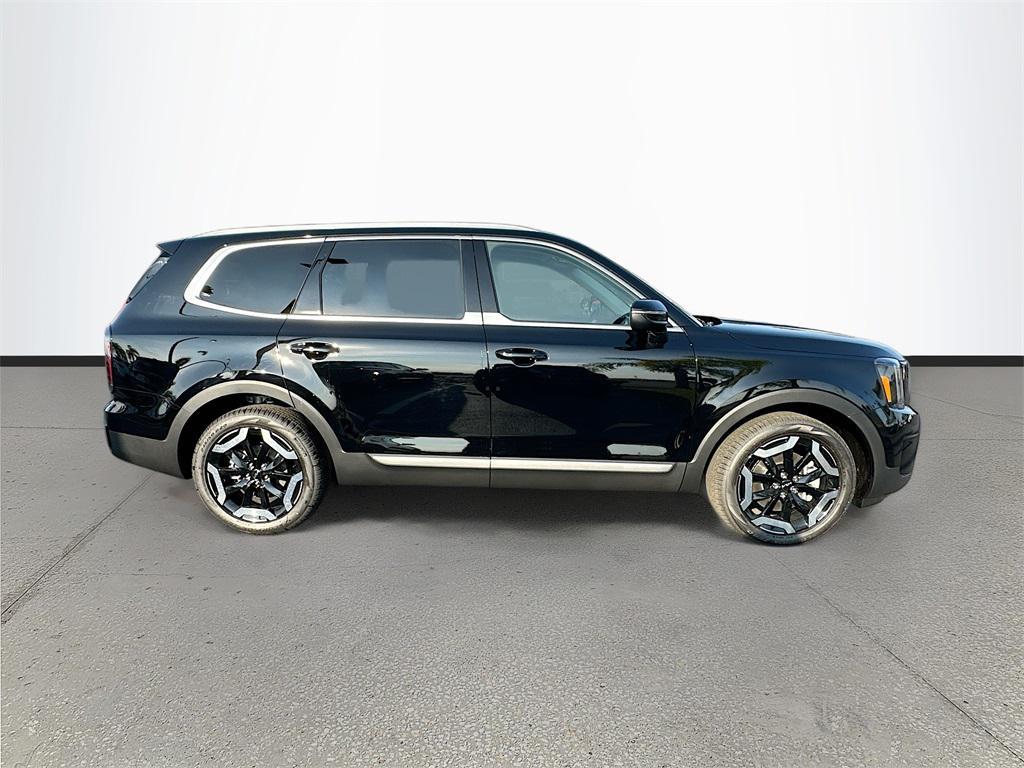 new 2025 Kia Telluride car, priced at $40,036