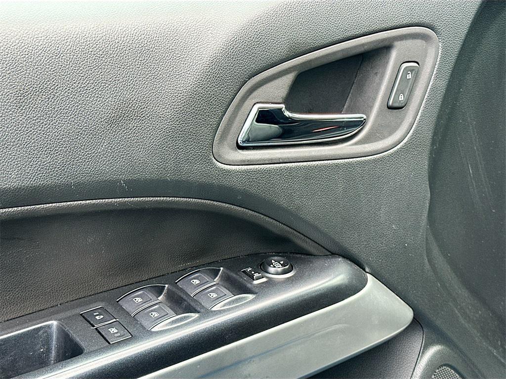 used 2022 Chevrolet Colorado car, priced at $34,991
