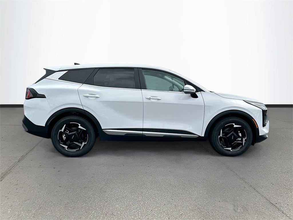 new 2026 Kia Sportage car, priced at $29,337