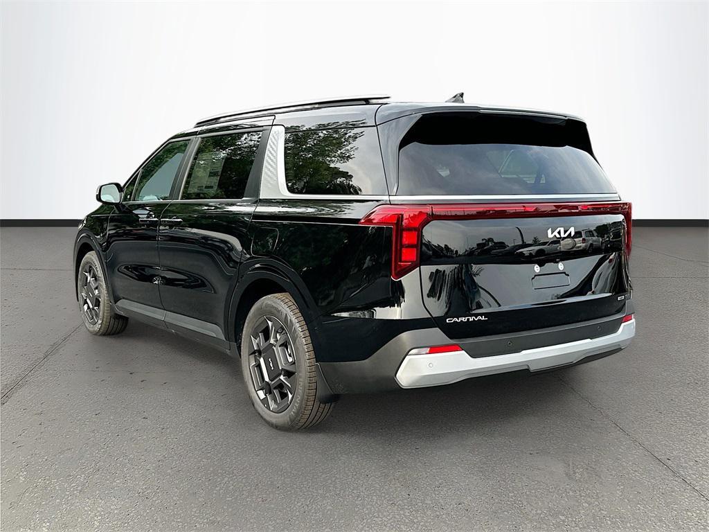 new 2025 Kia Carnival Hybrid car, priced at $42,053