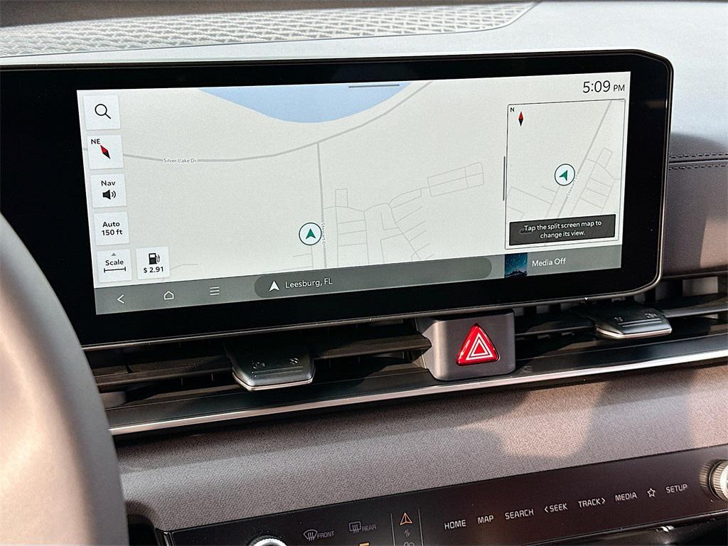 new 2025 Kia Carnival Hybrid car, priced at $42,053